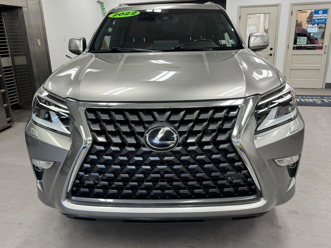 Used 2022 Lexus GX 460 Premium w/ Premium Package image 29