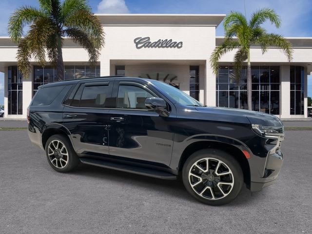 Used 2022 Chevrolet Tahoe RST w/ Luxury Package RWD image 17
