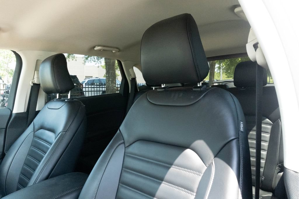 Used 2023 Ford Edge SEL AWD/4WD image 18