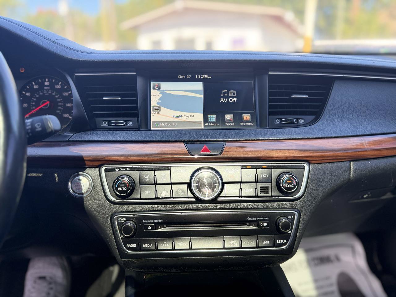 Used 2017 Kia Cadenza Technology FWD image 26