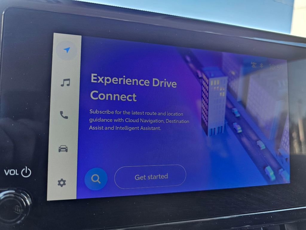 Certified 2025 Toyota Corolla LE image 28