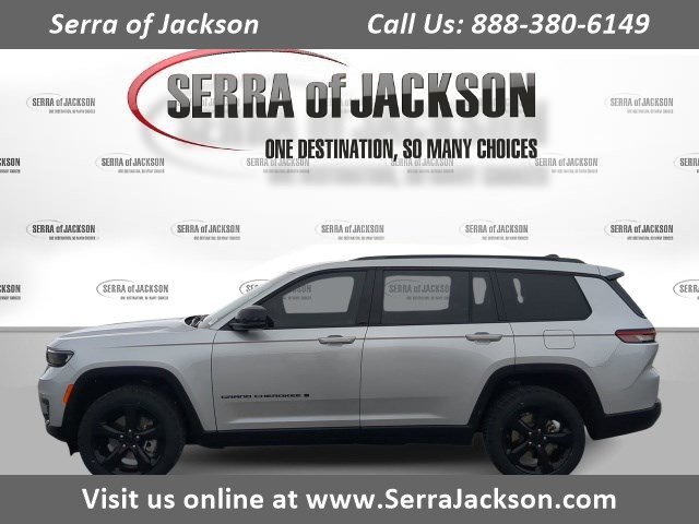 Used 2023 Jeep Grand Cherokee L Laredo