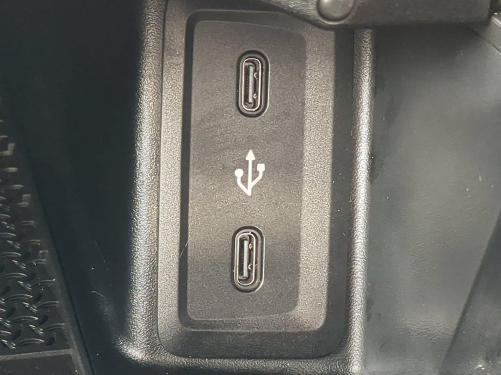 Certified 2022 Mercedes-Benz SL 63 AMG 4MATIC image 18