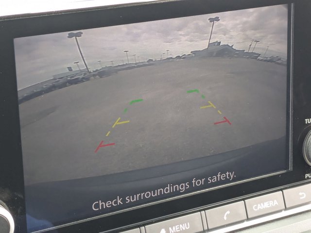 Used 2023 Nissan Rogue S image 12