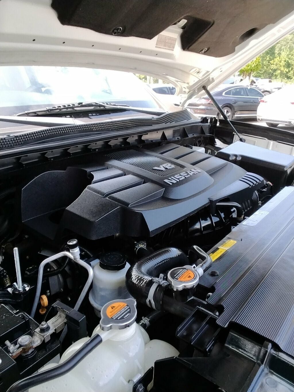 Used 2018 Nissan Titan SV RWD image 20