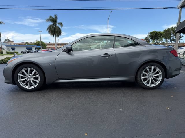 Used 2014 INFINITI Q60 Convertible w/ Premium Package RWD image 2