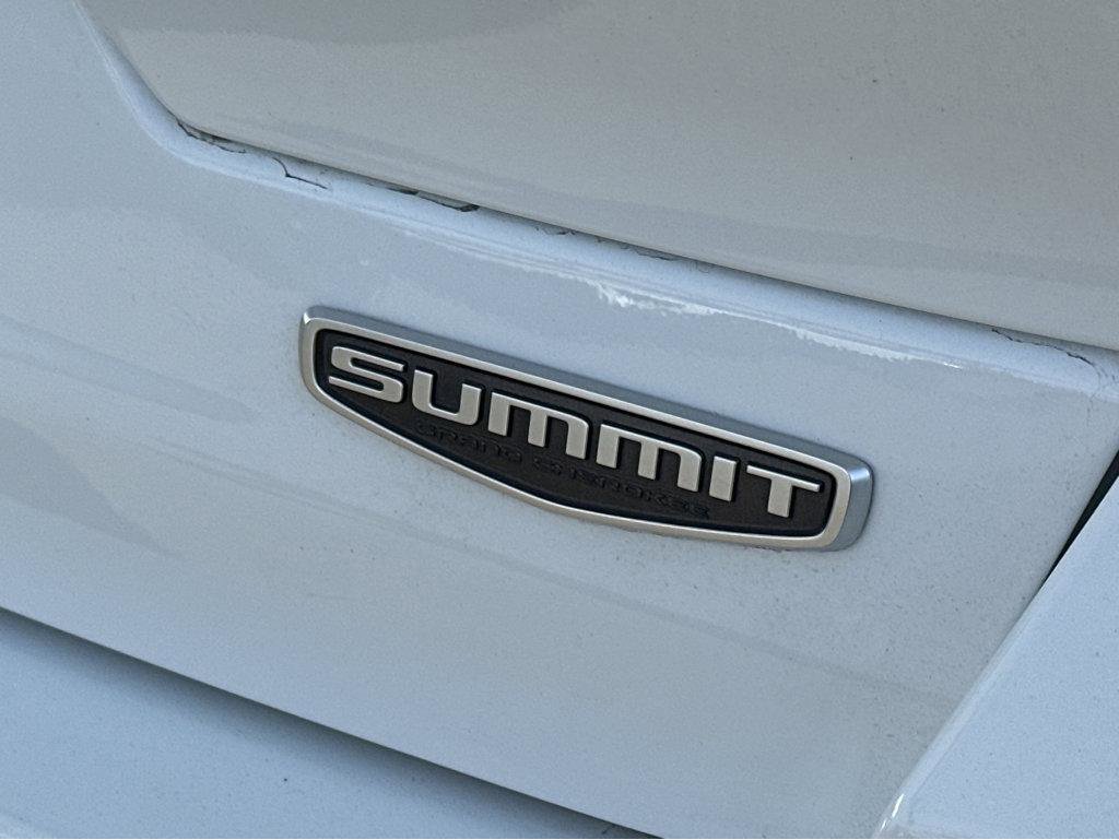 Used 2022 Jeep Grand Cherokee Summit w/ Advanced Protech Group IV image 43