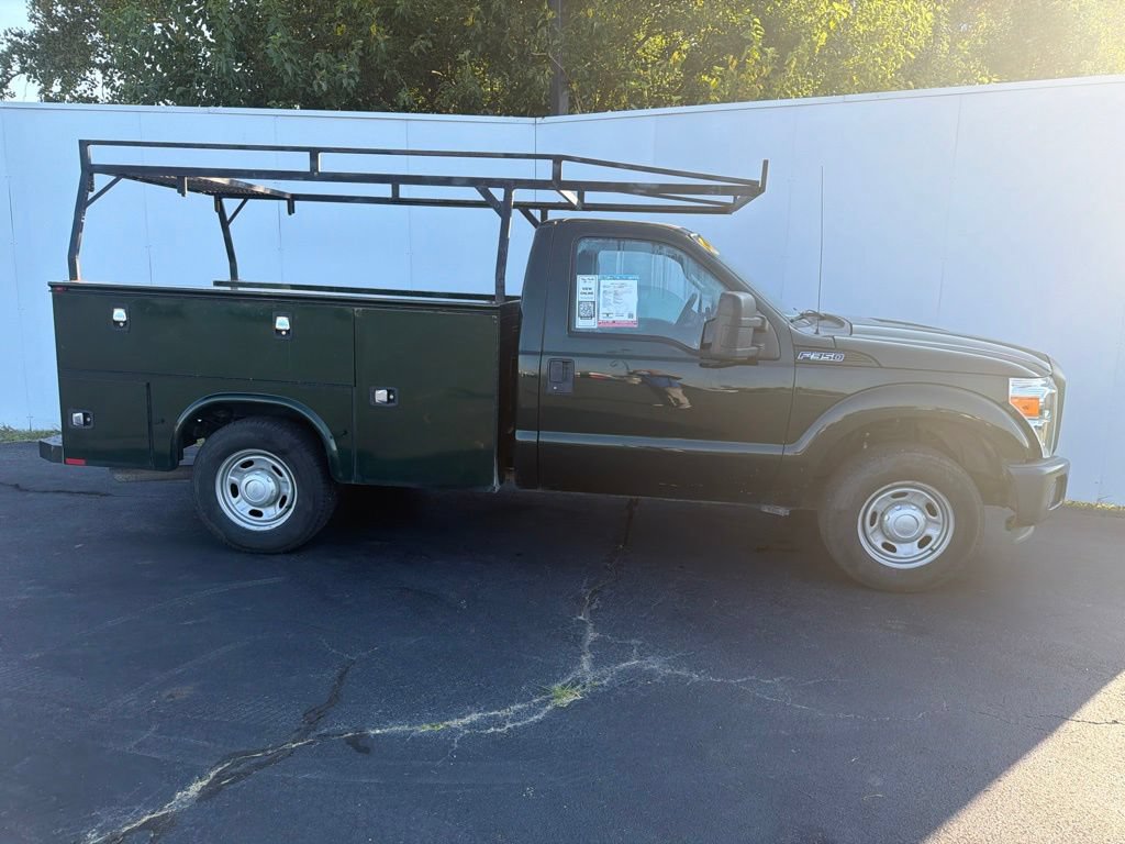 Used 2016 Ford F350 XL RWD image 2
