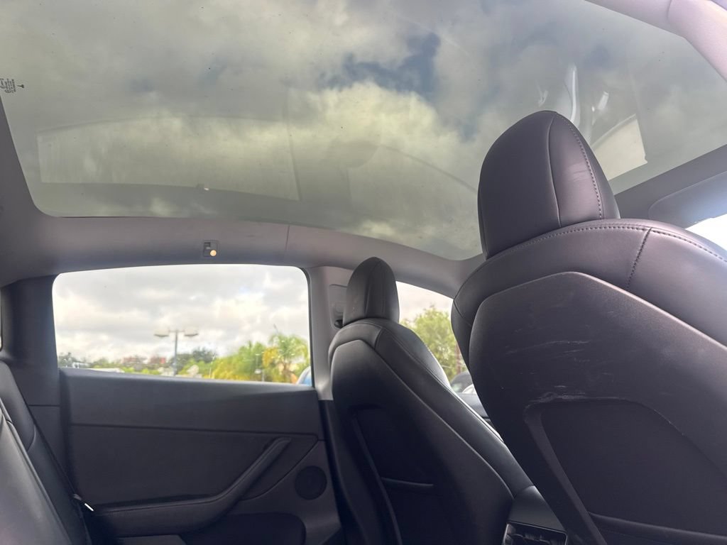 Used 2021 Tesla Model Y Performance AWD/4WD image 7