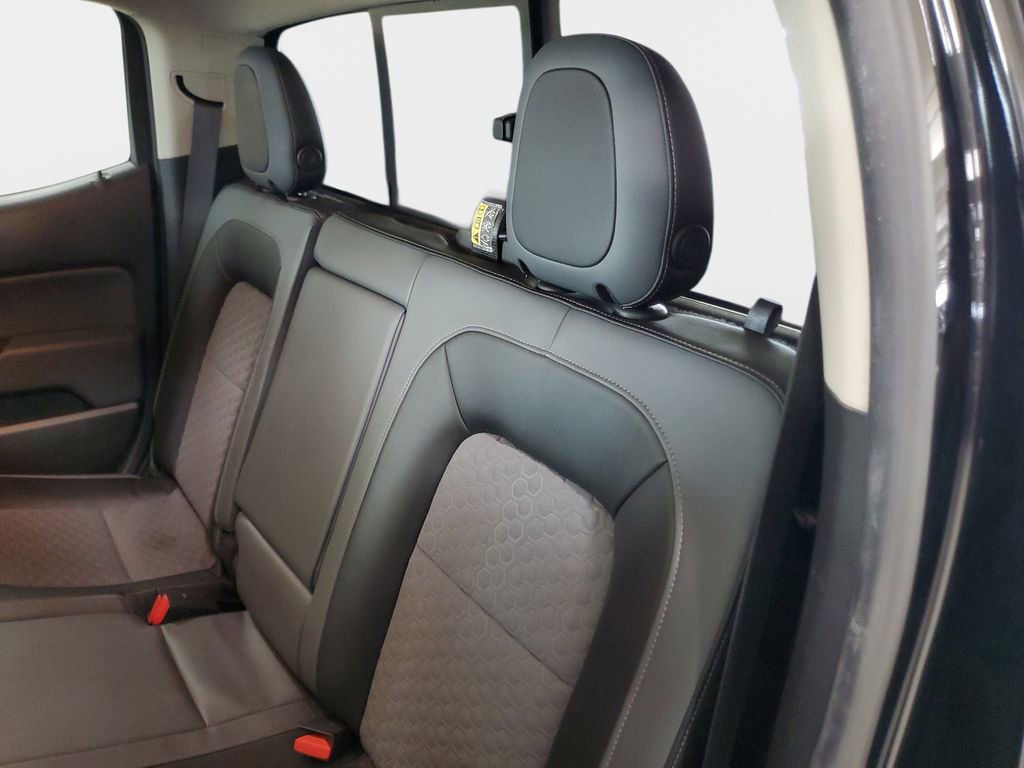 Used 2016 Chevrolet Colorado Z71 image 27