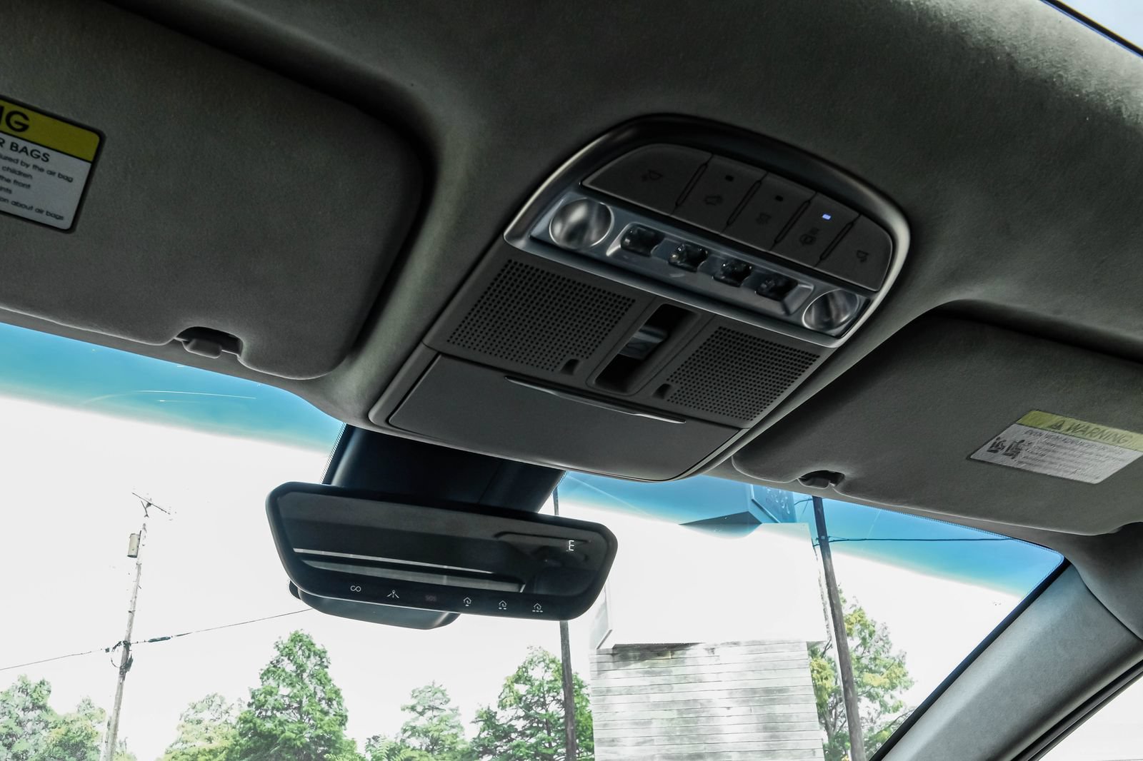 Used 2019 Genesis G90 5.0 Ultimate RWD image 34