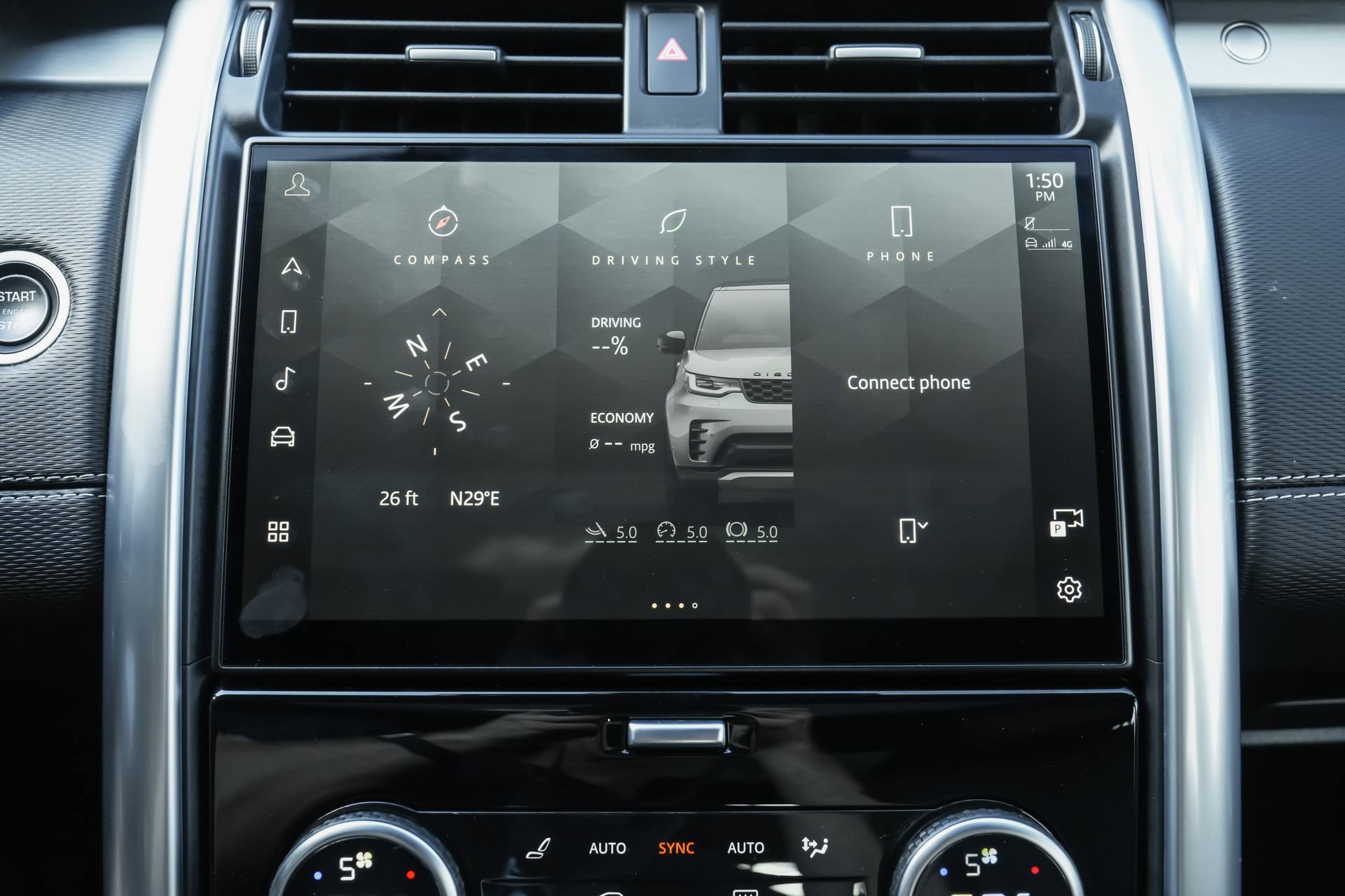 Used 2024 Land Rover Discovery Dynamic SE image 11