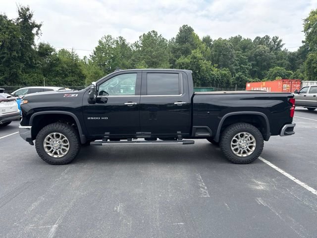 Used 2024 Chevrolet Silverado 2500 LTZ w/ LTZ Premium Package AWD/4WD image 2