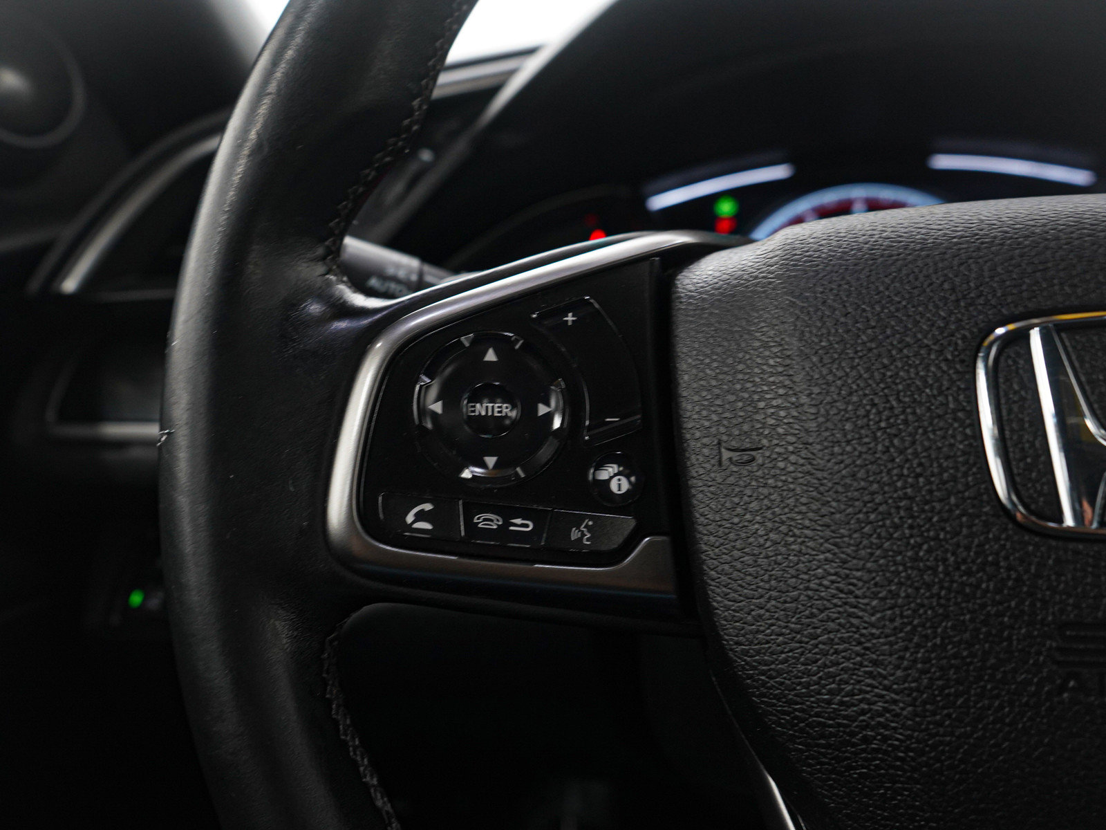 Used 2020 Honda Civic Sport Touring image 25