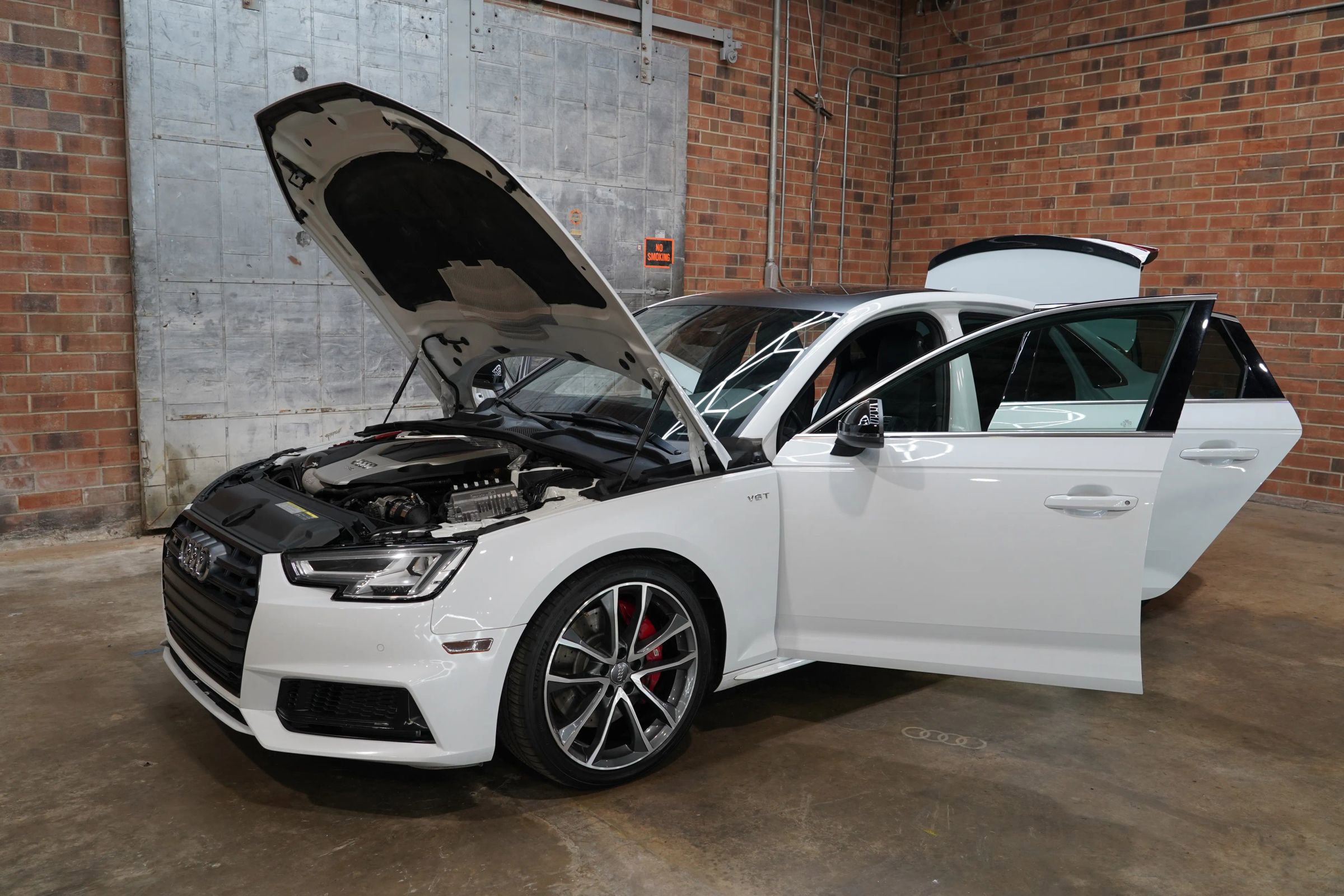 Used 2018 Audi S4 Premium Plus w/ Navigation Package image 29