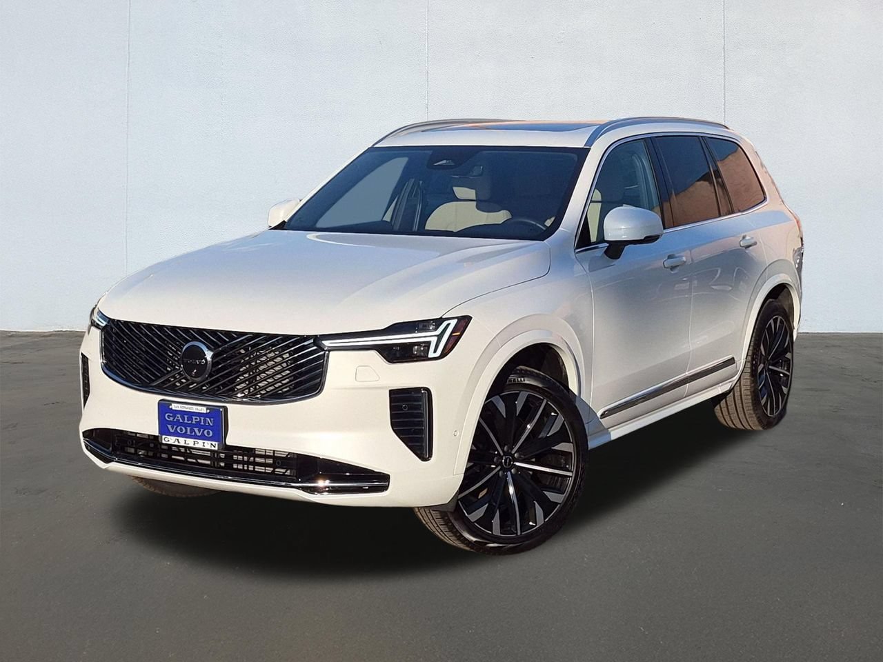Certified 2026 Volvo XC90 B6 Plus