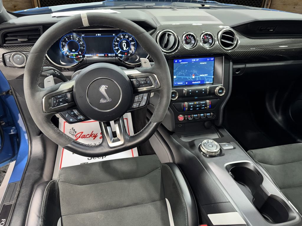 Used 2020 Ford Mustang Shelby GT500 w/ Carbon Fiber Track Pack image 18