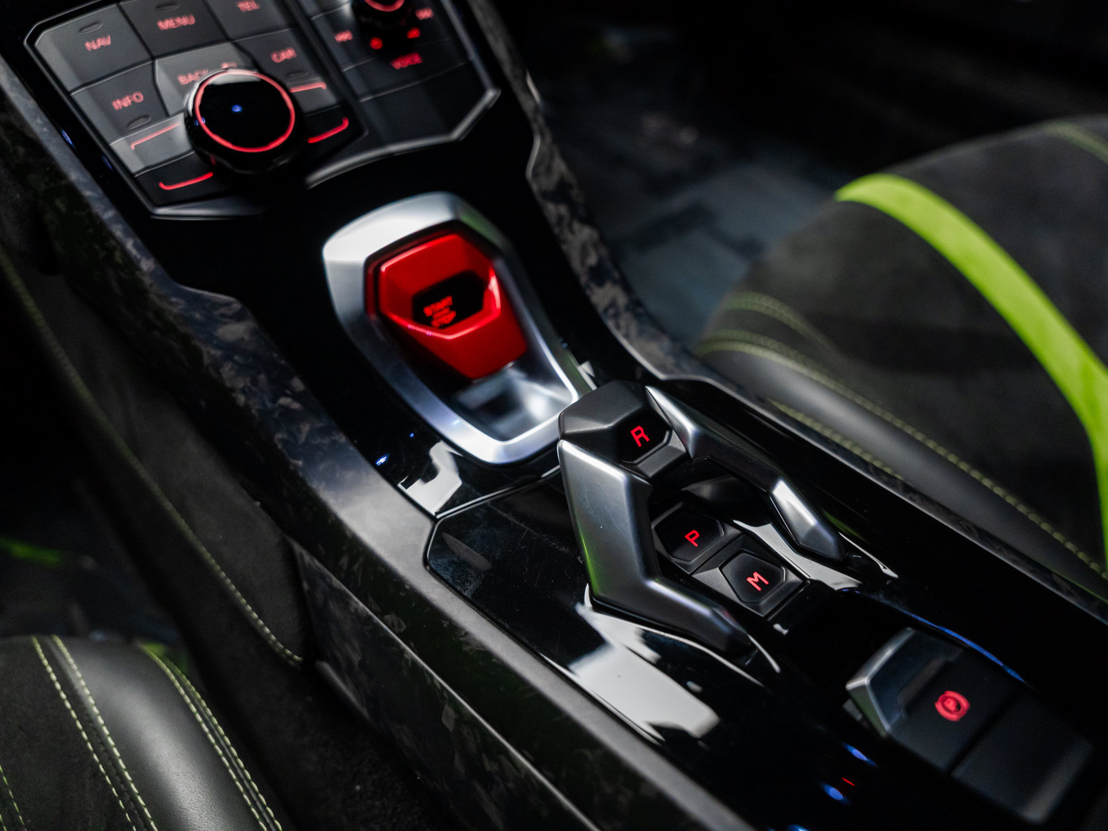 Used 2018 Lamborghini Huracan Performante AWD/4WD image 64