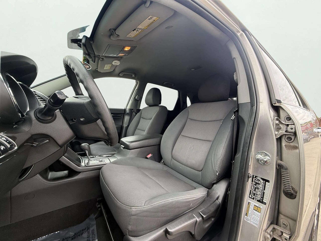 Used 2013 Kia Sorento LX w/ Convenience Pkg image 20