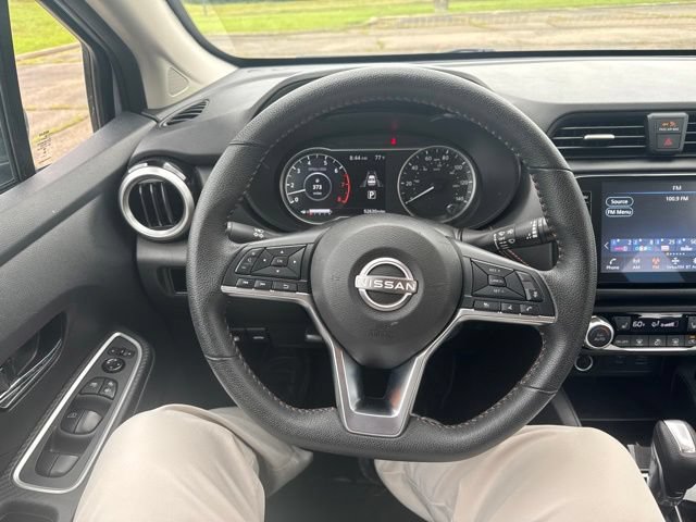 Used 2024 Nissan Versa SR FWD image 18