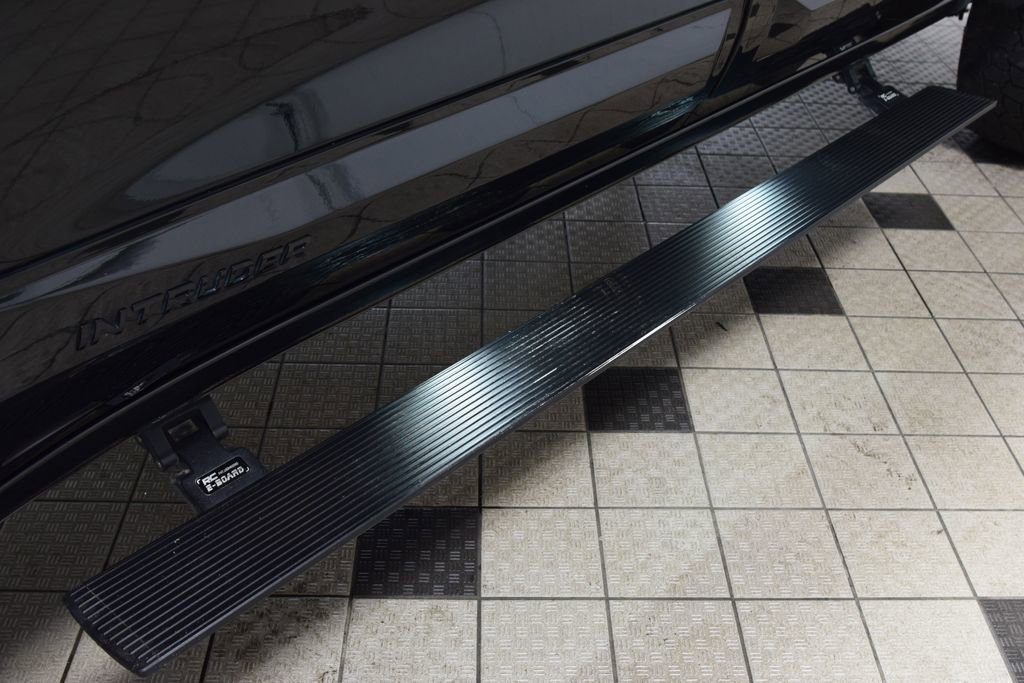 Used 2023 GMC Sierra 1500 AT4 w/ AT4 Premium Package image 33