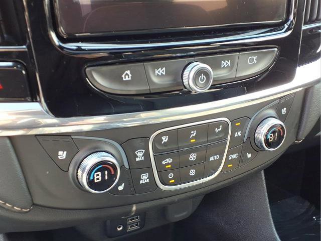 Used 2023 Chevrolet Traverse Premier image 14