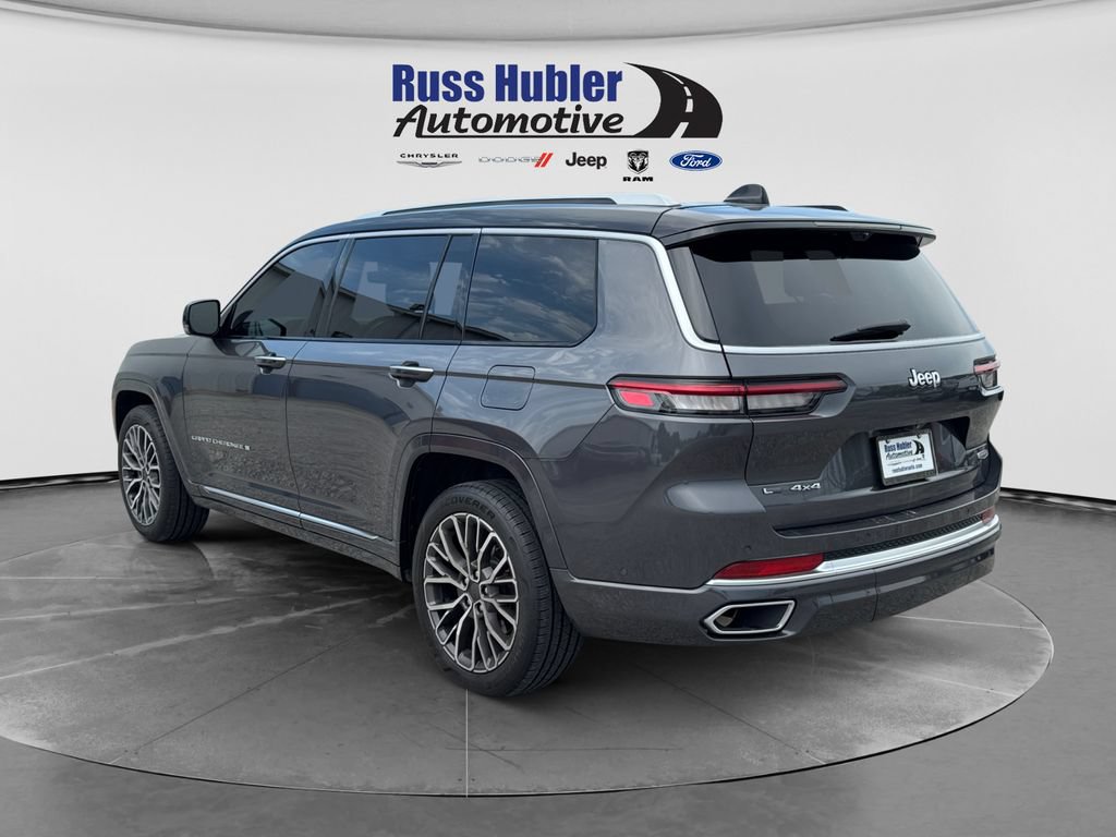 Used 2023 Jeep Grand Cherokee L Summit AWD/4WD image 3