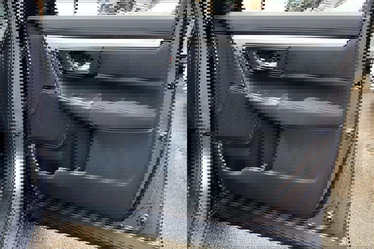 Used 2020 Honda CR-V LX image 21