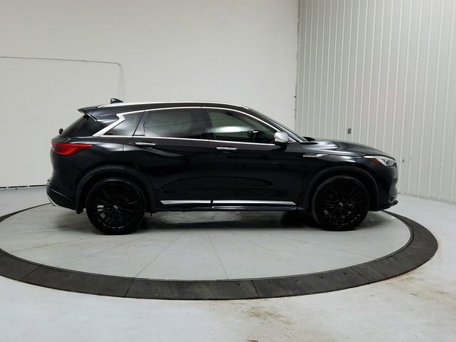 Used 2023 INFINITI QX50 Sensory w/ Accent Package image 8