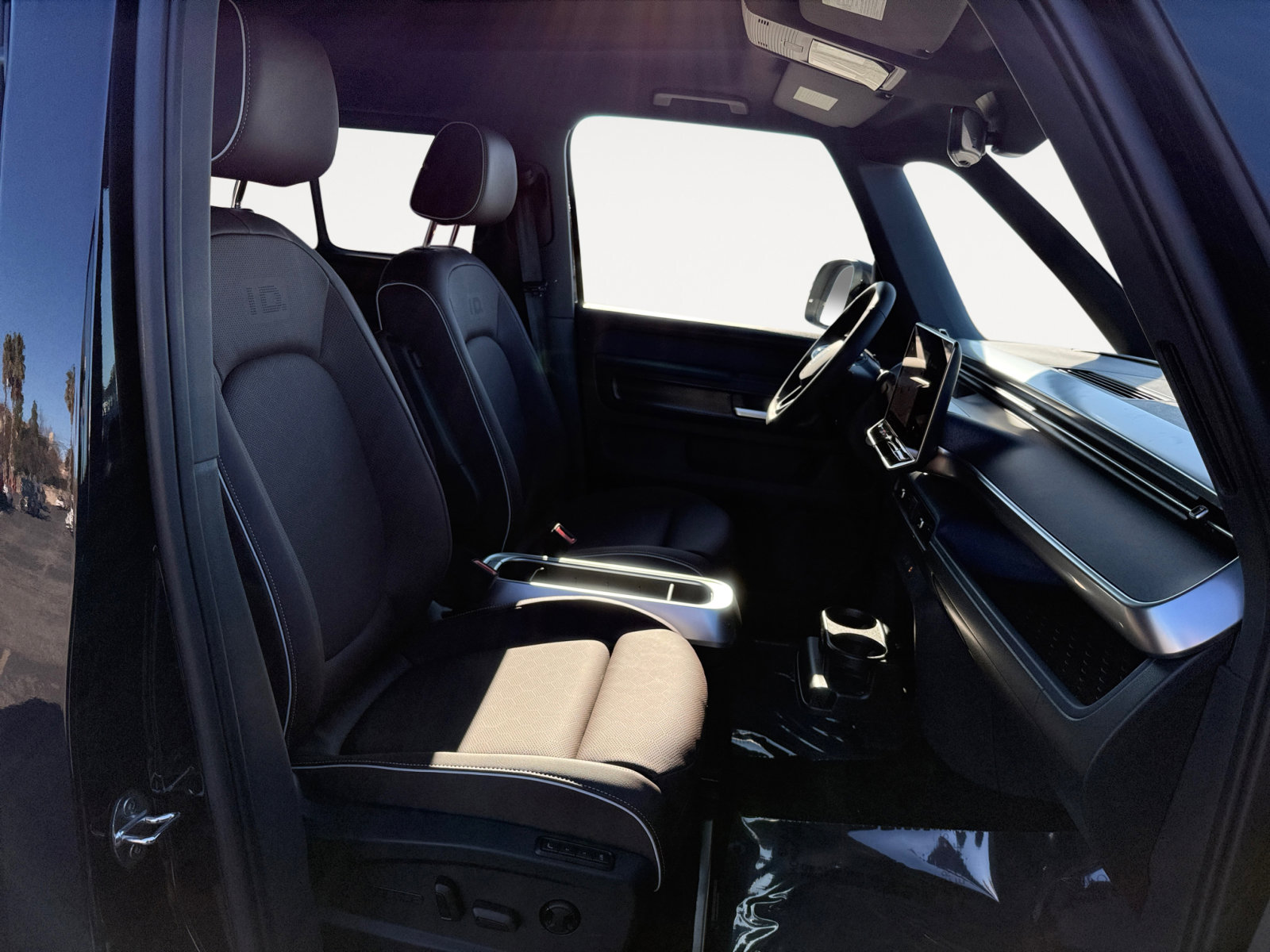 New 2025 Volkswagen ID. Buzz Pro S image 19