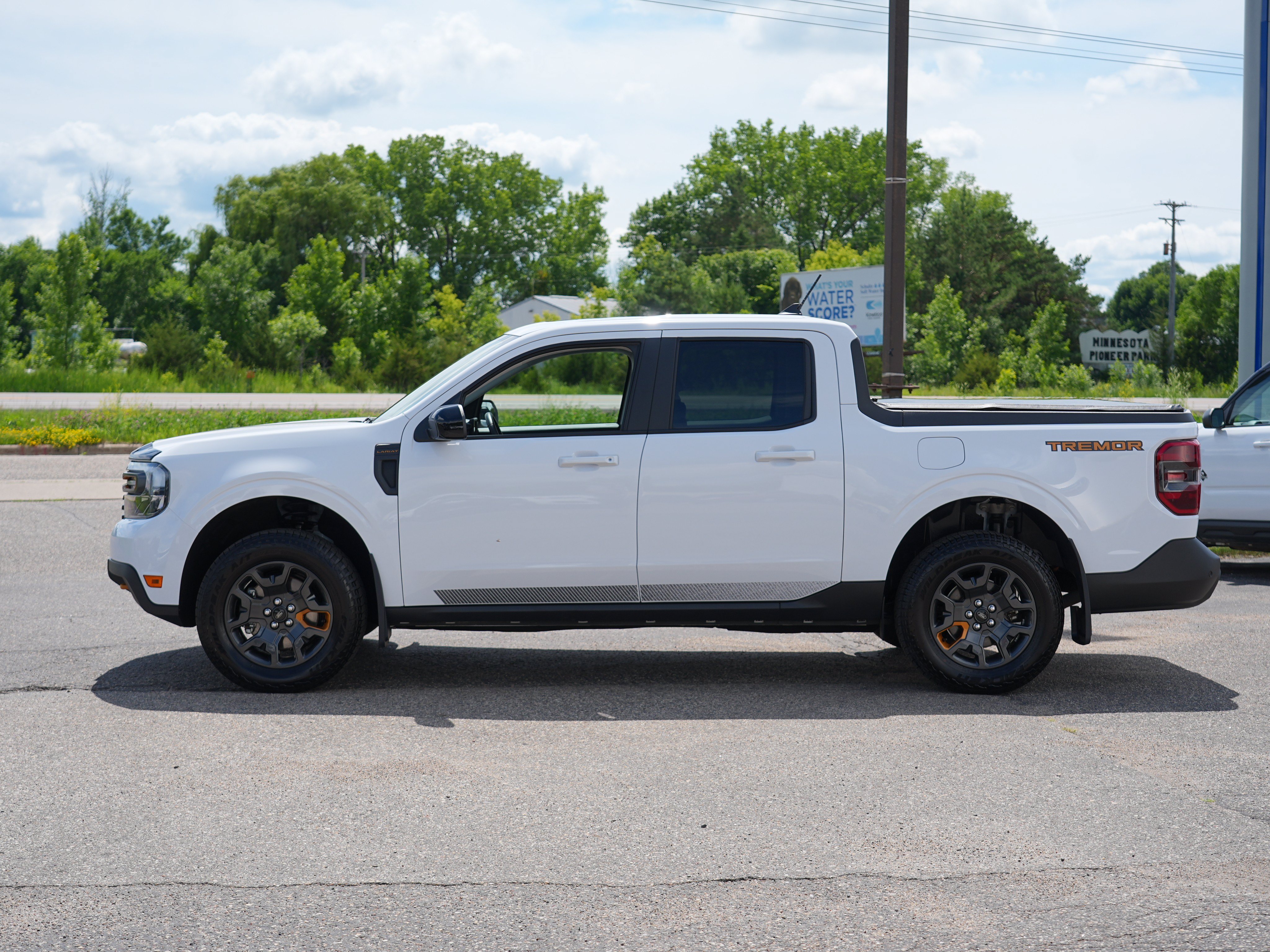Used 2024 Ford Maverick Tremor w/ Tremor Off-Road Package AWD/4WD image 7