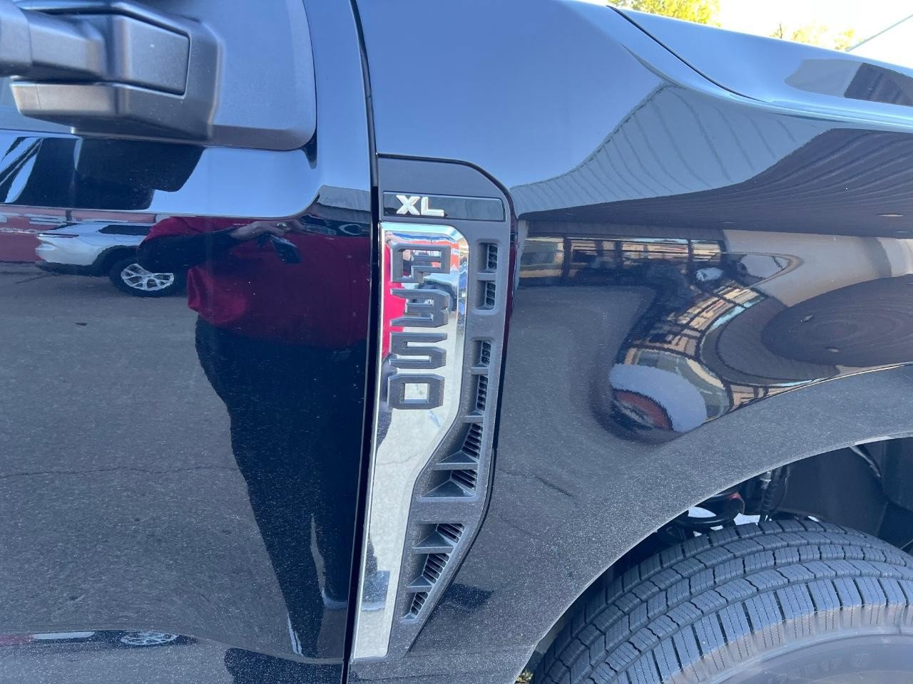 Used 2025 Ford F350 XL w/ XL Driver Assist Package image 11