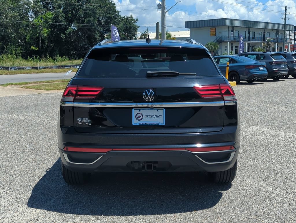 Used 2021 Volkswagen Atlas Cross Sport SEL FWD image 6