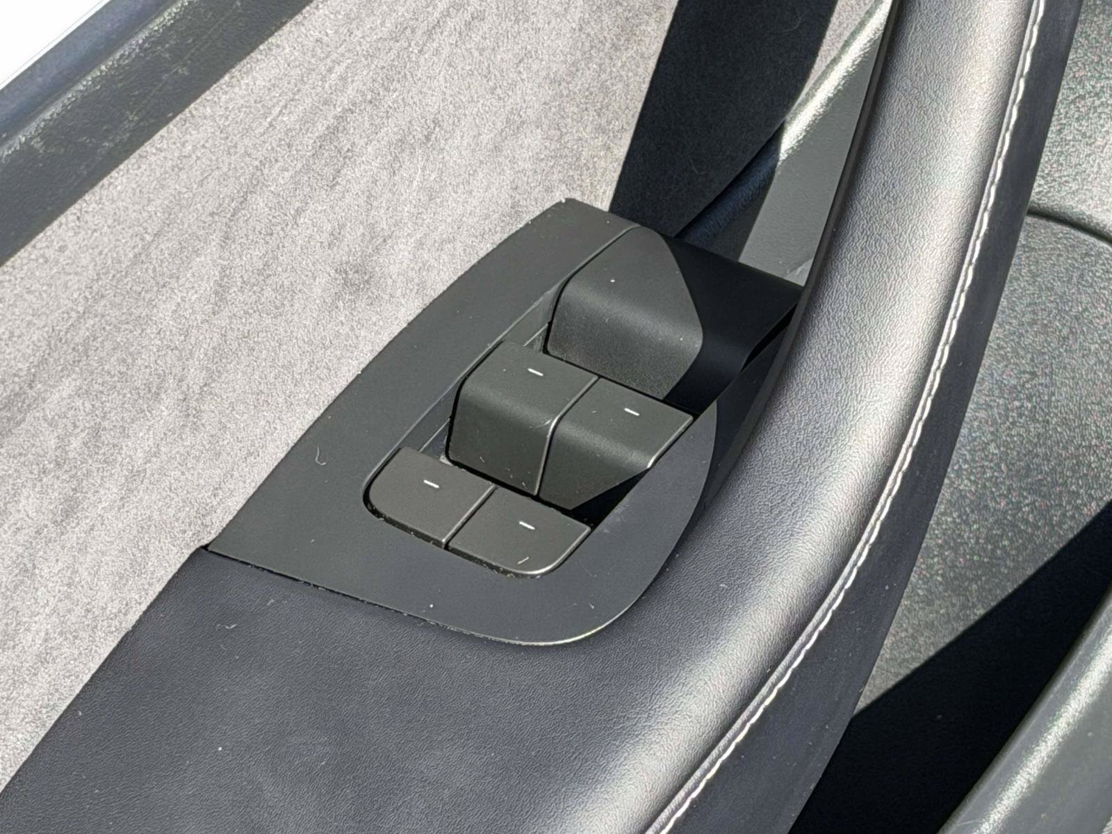 Used 2023 Tesla Model 3 Standard Range RWD image 18
