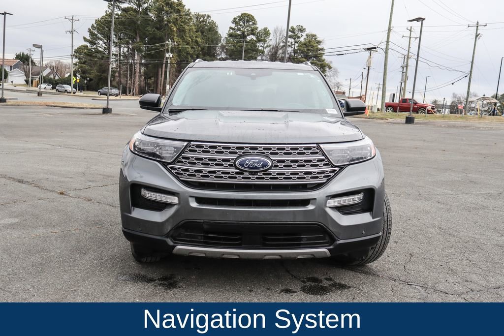Used 2023 Ford Explorer Limited image 2