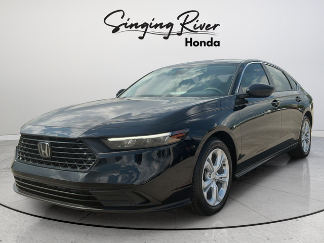 Used 2025 Honda Accord LX image 3