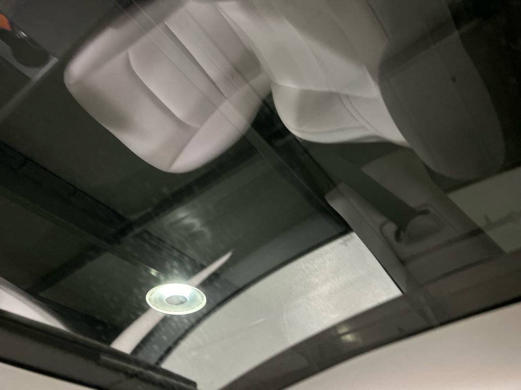 Used 2023 Tesla Model Y Long Range image 24