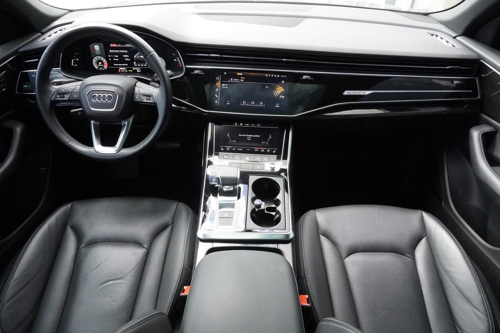 Used 2021 Audi Q8 Premium Plus w/ Premium Plus Package AWD/4WD image 9