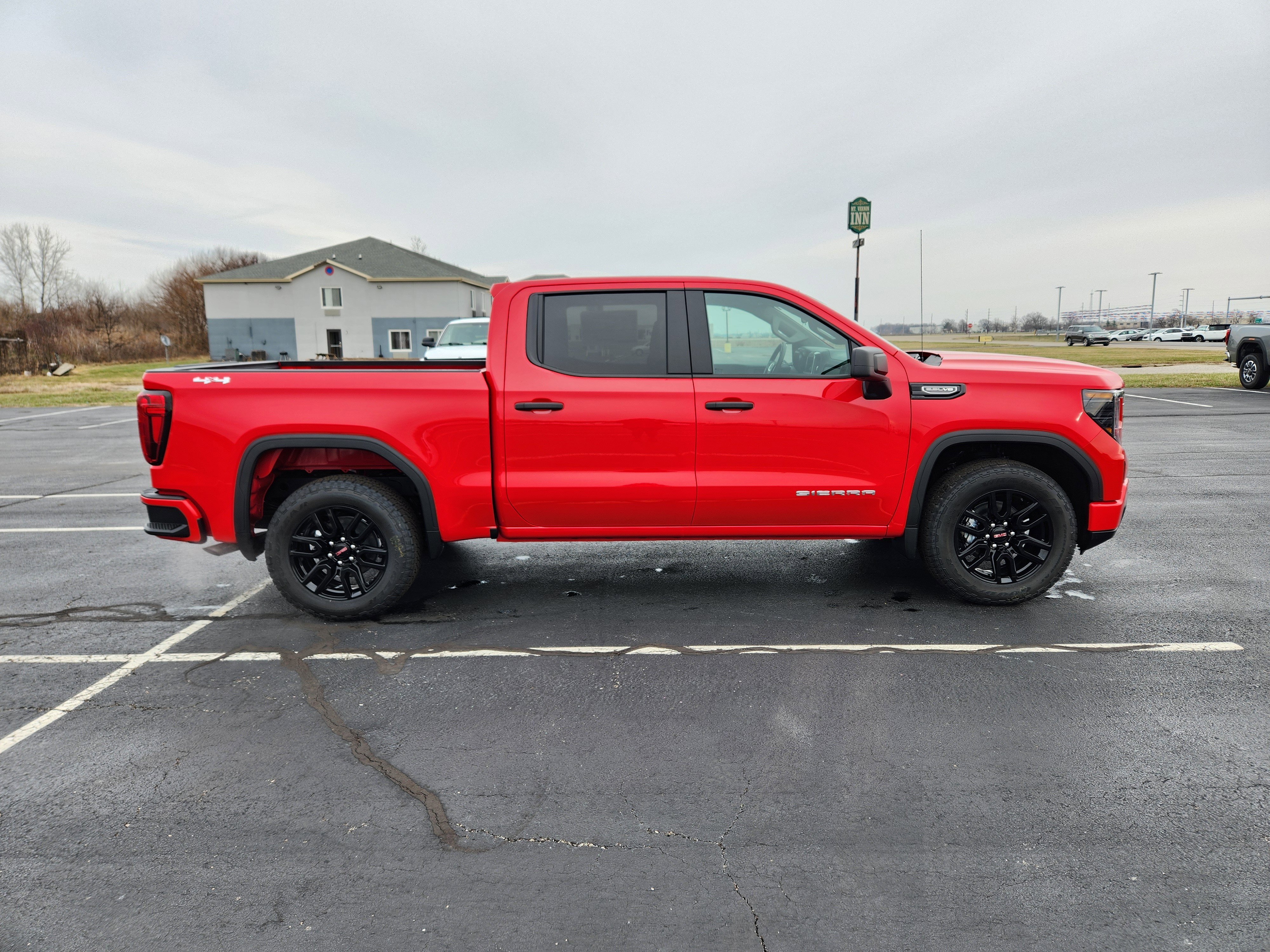 New 2026 GMC Sierra 1500 Pro w/ Graphite Edition image 5
