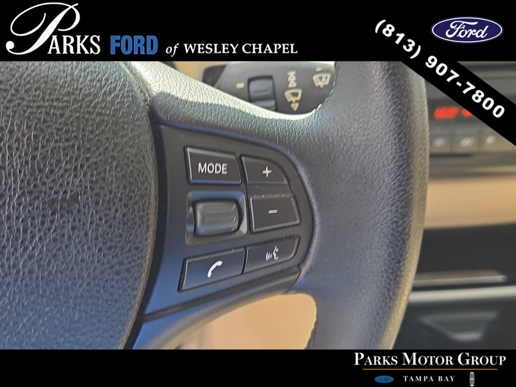 Used 2015 BMW 320i Sedan RWD image 28