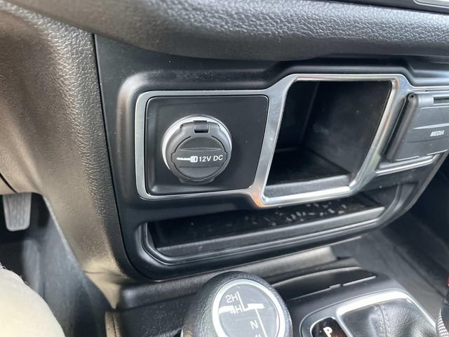 Used 2024 Jeep Wrangler Sport AWD/4WD image 37