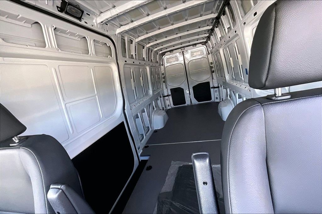 New 2025 Mercedes-Benz Sprinter 2500 image 7