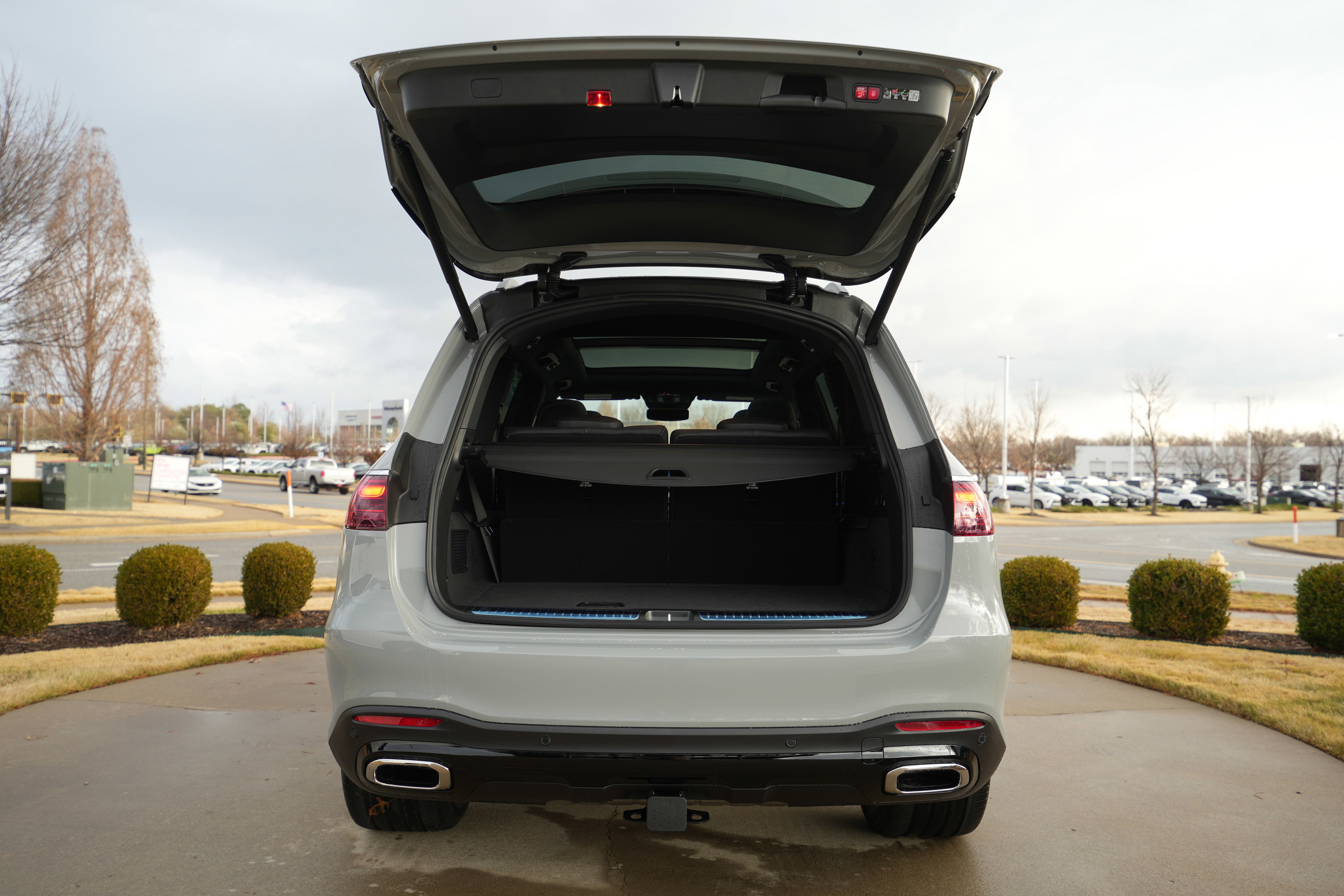 New 2026 Mercedes-Benz GLS 450 4MATIC image 17