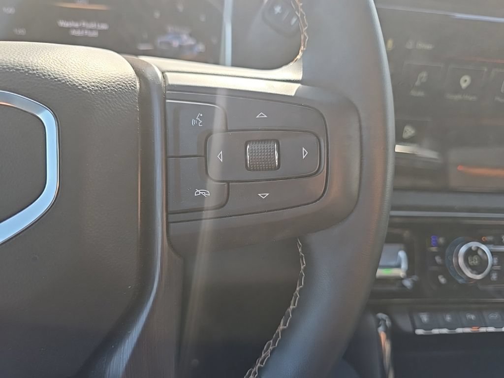 Used 2026 GMC Sierra 2500 AT4 w/ Technology Package AWD/4WD image 20