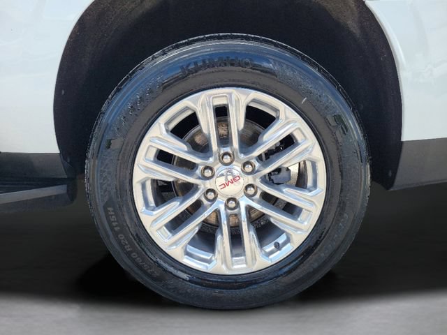 Used 2024 GMC Yukon XL SLT RWD image 9