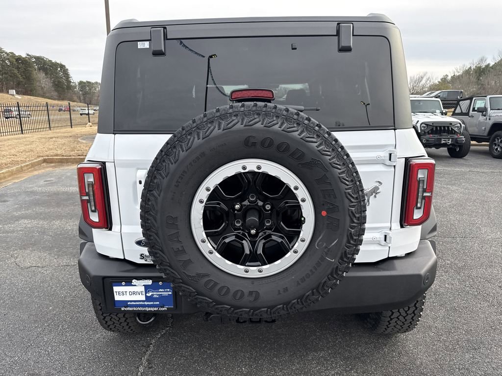 New 2025 Ford Bronco Outer Banks w/ Sasquatch Package image 6