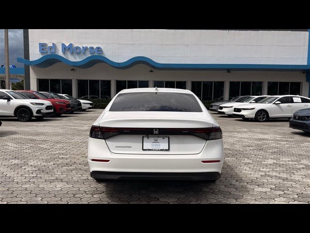 Certified 2025 Honda Accord LX image 5