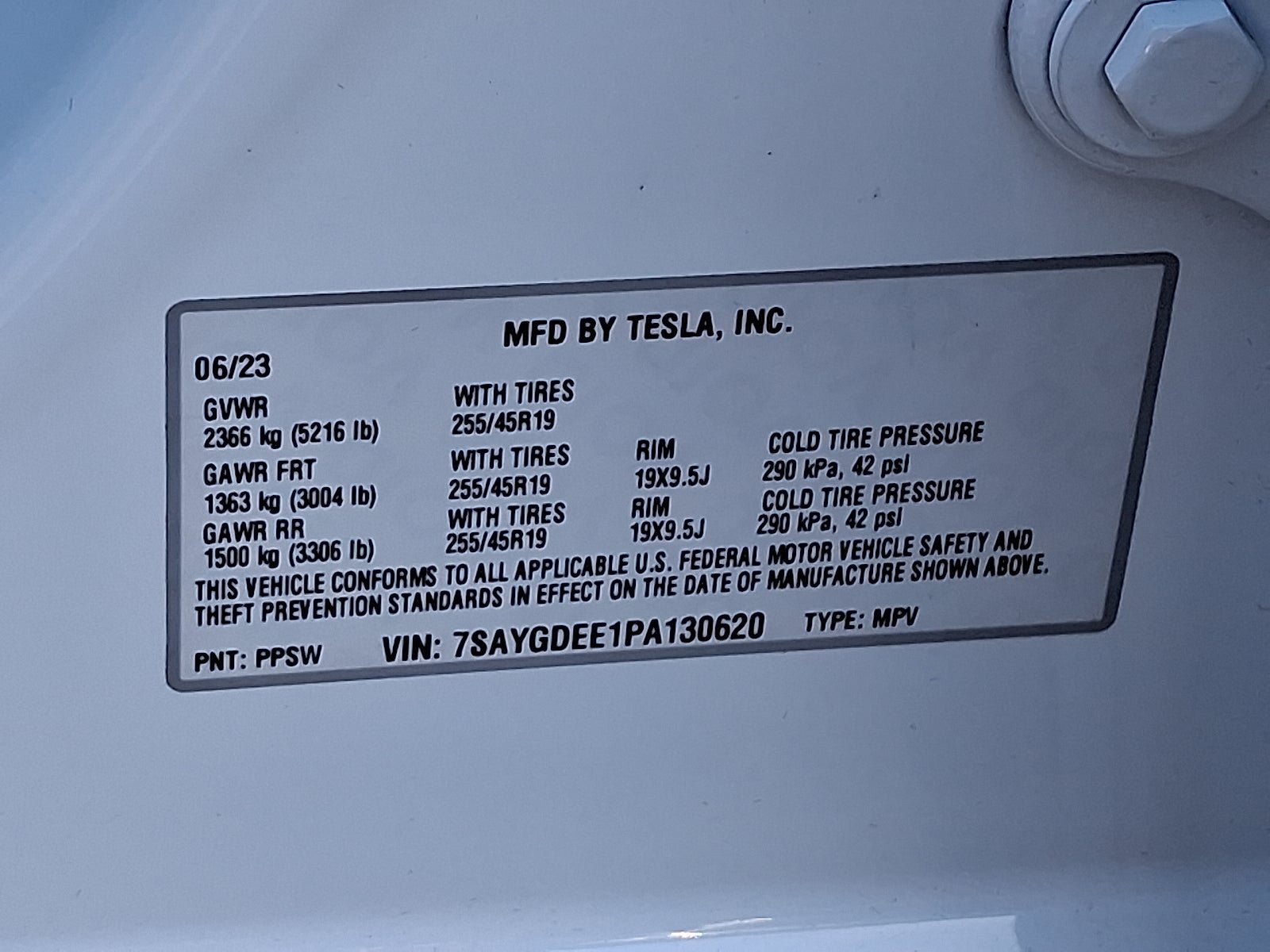 Used 2023 Tesla Model Y Long Range AWD/4WD image 27