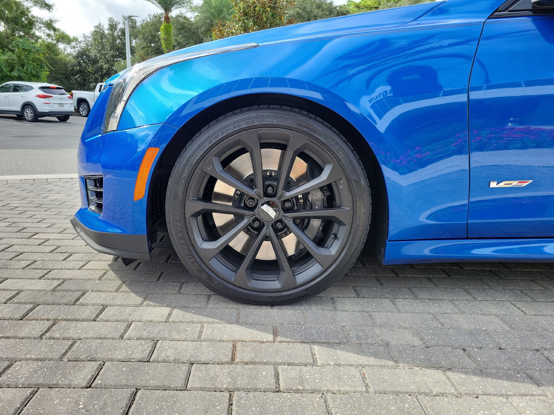 Used 2016 Cadillac ATS V w/ Luxury Package RWD image 8