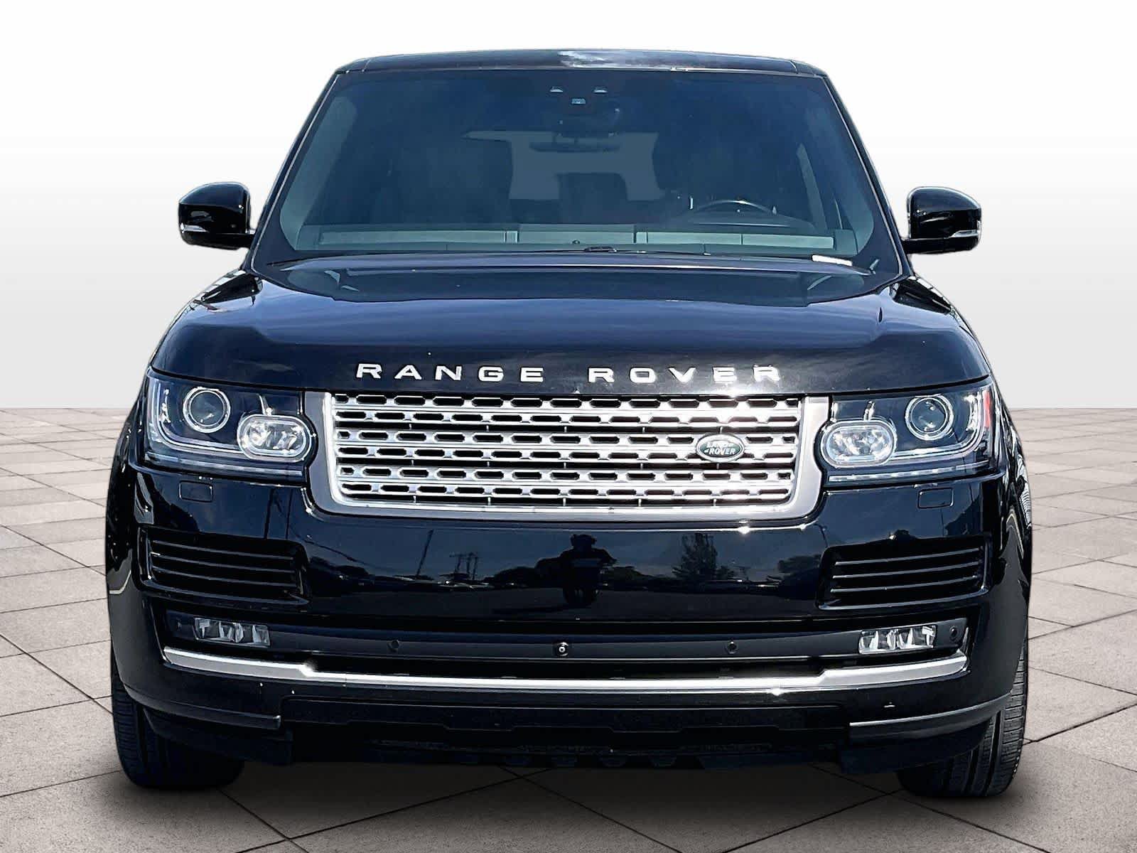 Used 2017 Land Rover Range Rover Supercharged AWD/4WD image 3